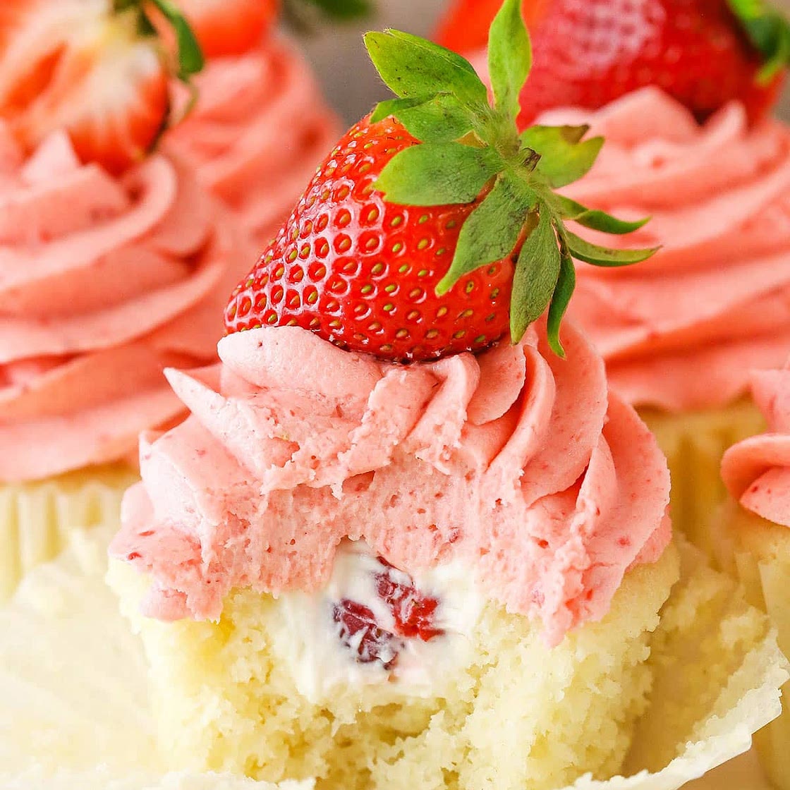 Strawberries and Cream Cupcakes
