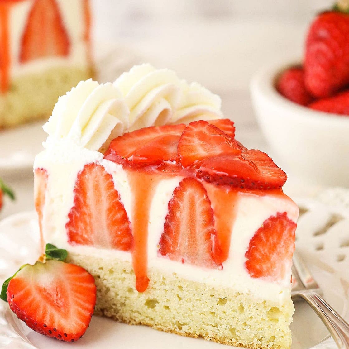 Strawberry Shortcake Cheesecake