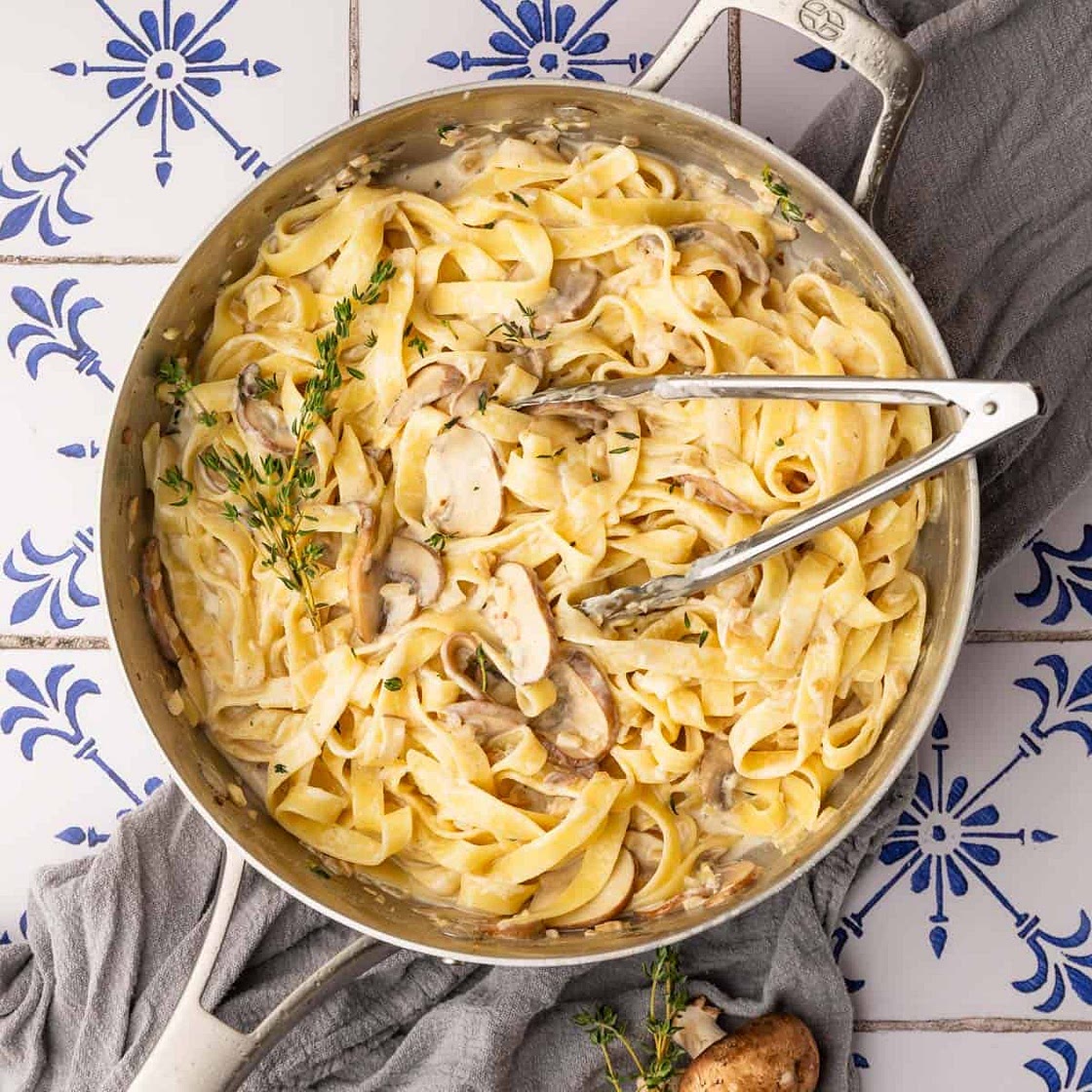 15-Minute Creamy Mushroom Tagliatelle