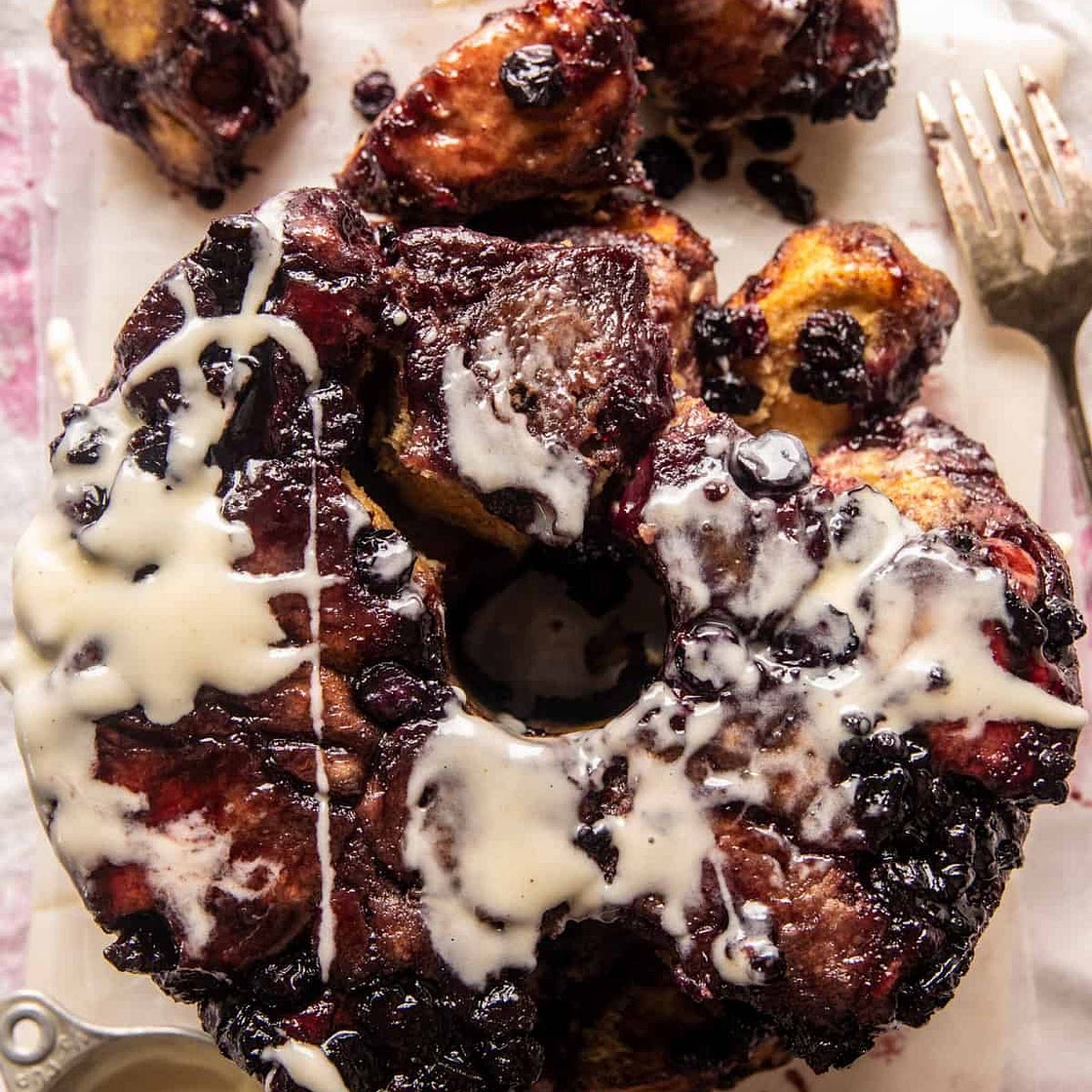 Easy Blueberry Monkey Bread