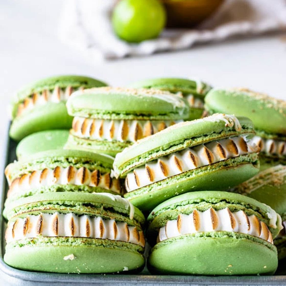 Key Lime Pie Macarons