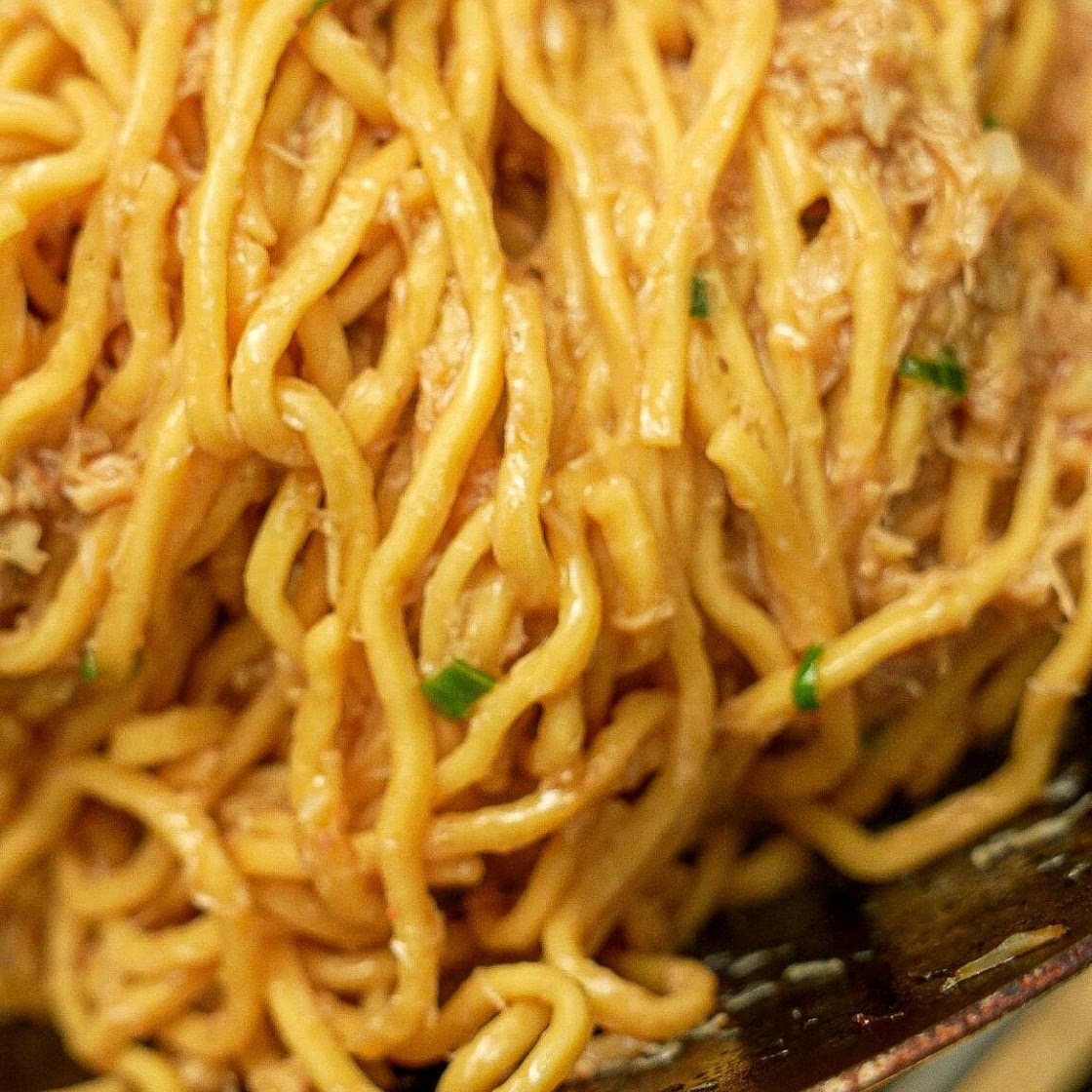 Garlic Noodles with Crab (20 Minutes!)