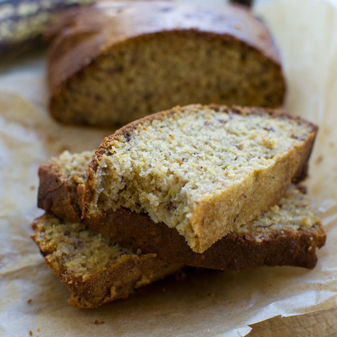 Really easy mini banana bread (air fryer + oven)
