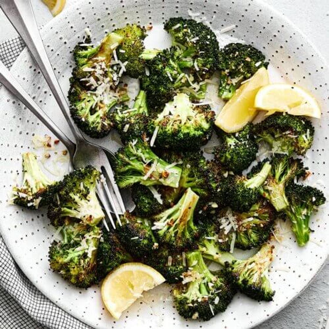 Roasted Broccoli (Garlic & Parmesan)
