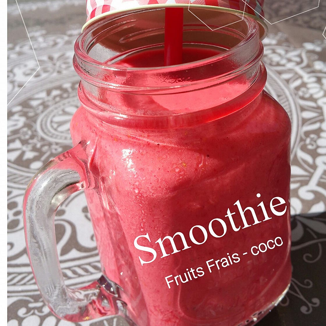 Smoothie fraîcheur fruits rouges & yaourt coco