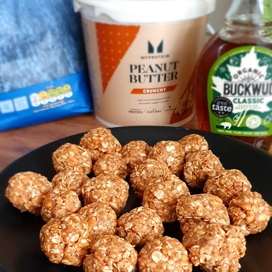 3 Ingredient Peanut Butter Oatmeal Balls