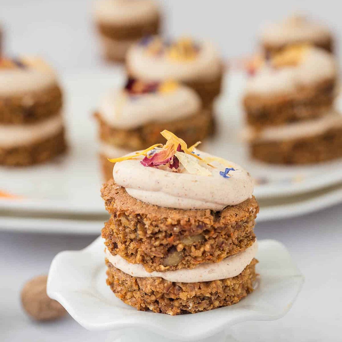Mini Carrot Cakes: Easy and Delicious