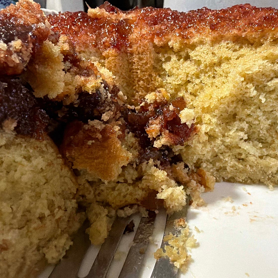 Pineapple upside down cake