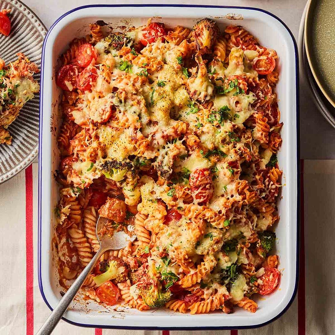 Tuna Pasta Bake {Easy Recipe!}