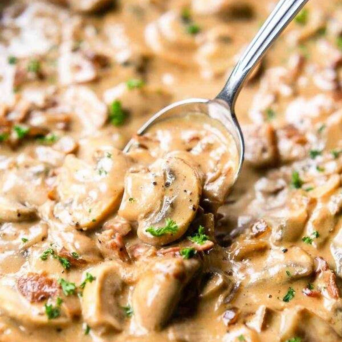 Creamy Garlic Mushrooms With Bacon