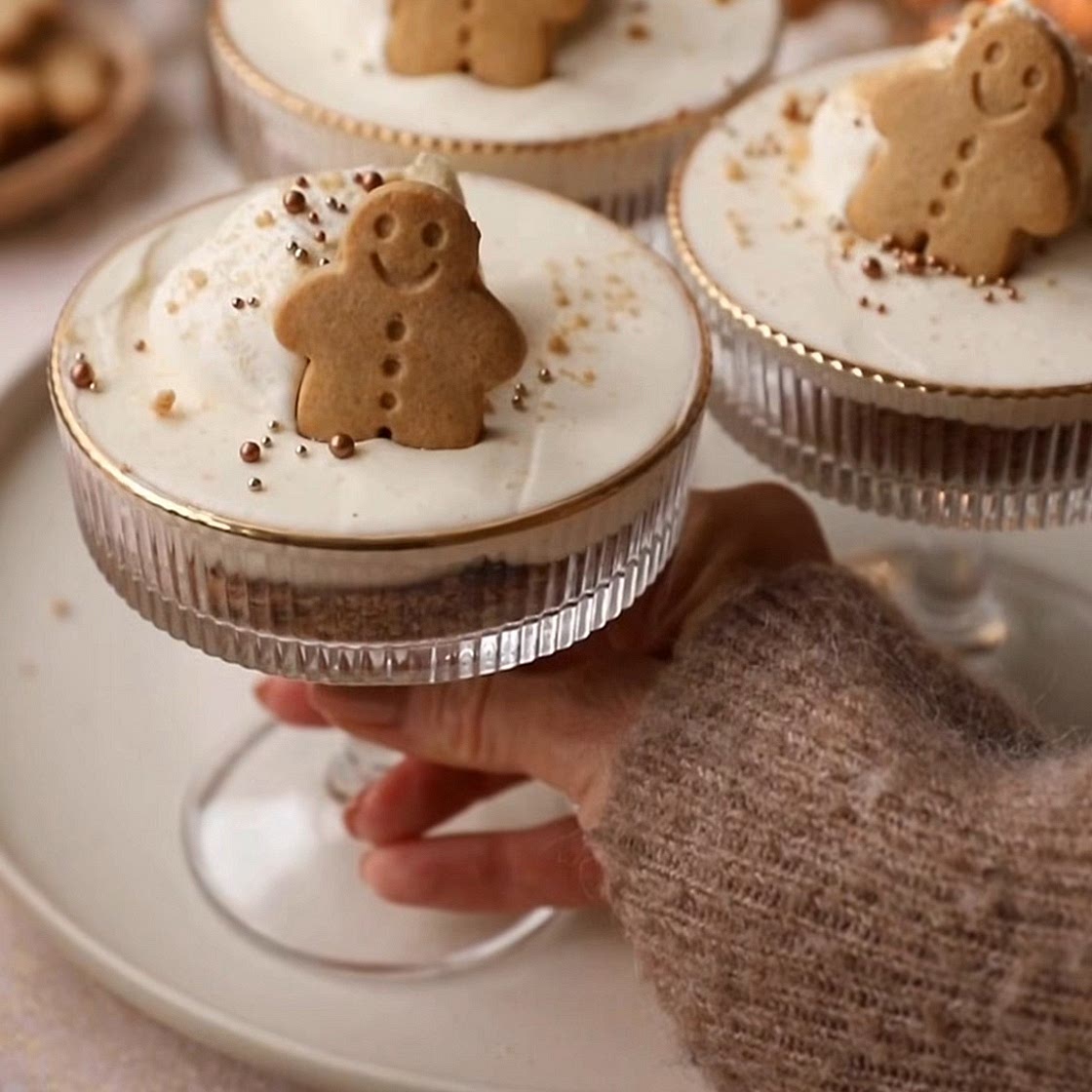 Ginger Bread Cheese Cakes