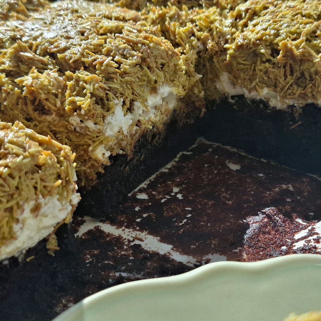 Dubai Chocolate Cheesecake Brownies