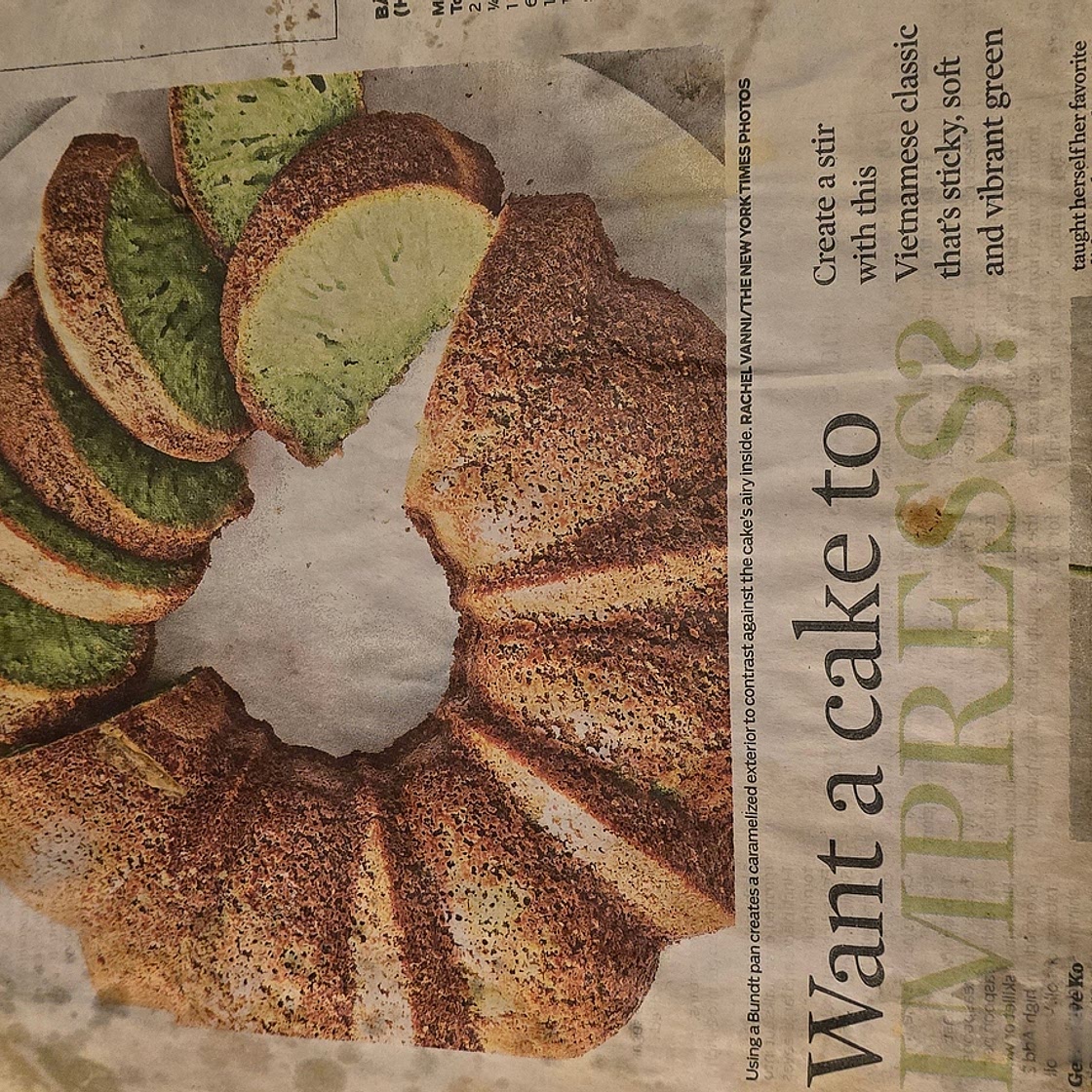 Bánh bò nuong (honeycomb cake)