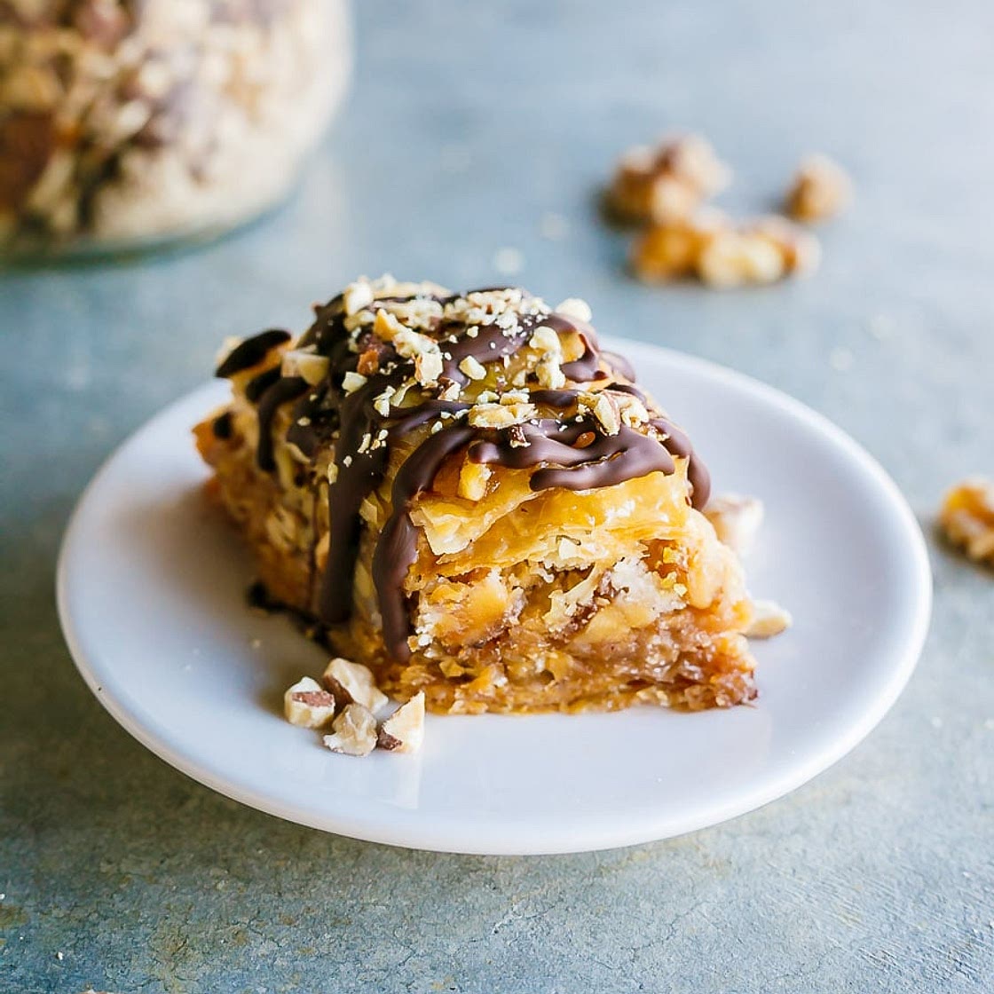 Delicious Bulgarian Baklava Recipe (Walnut pie)