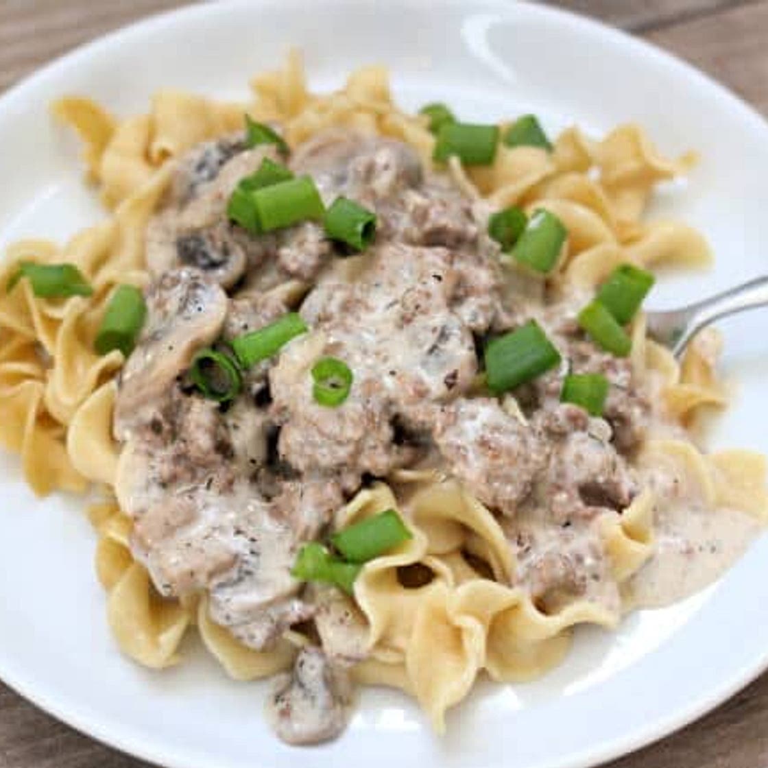 Instant Pot Ground Beef Stroganoff