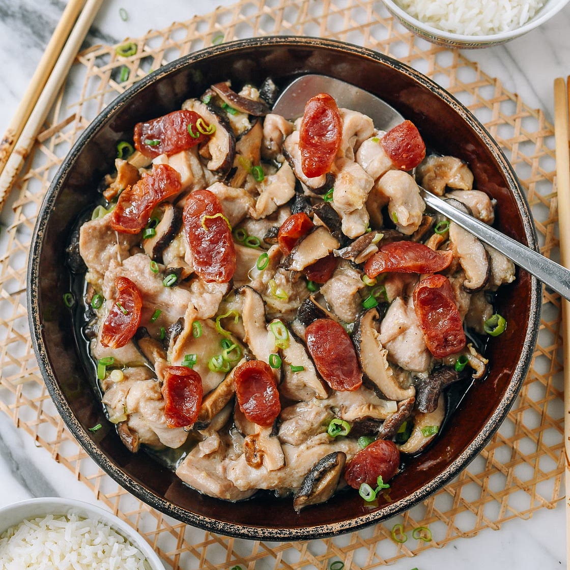 Cantonese Steamed Chicken with Chinese Sausage