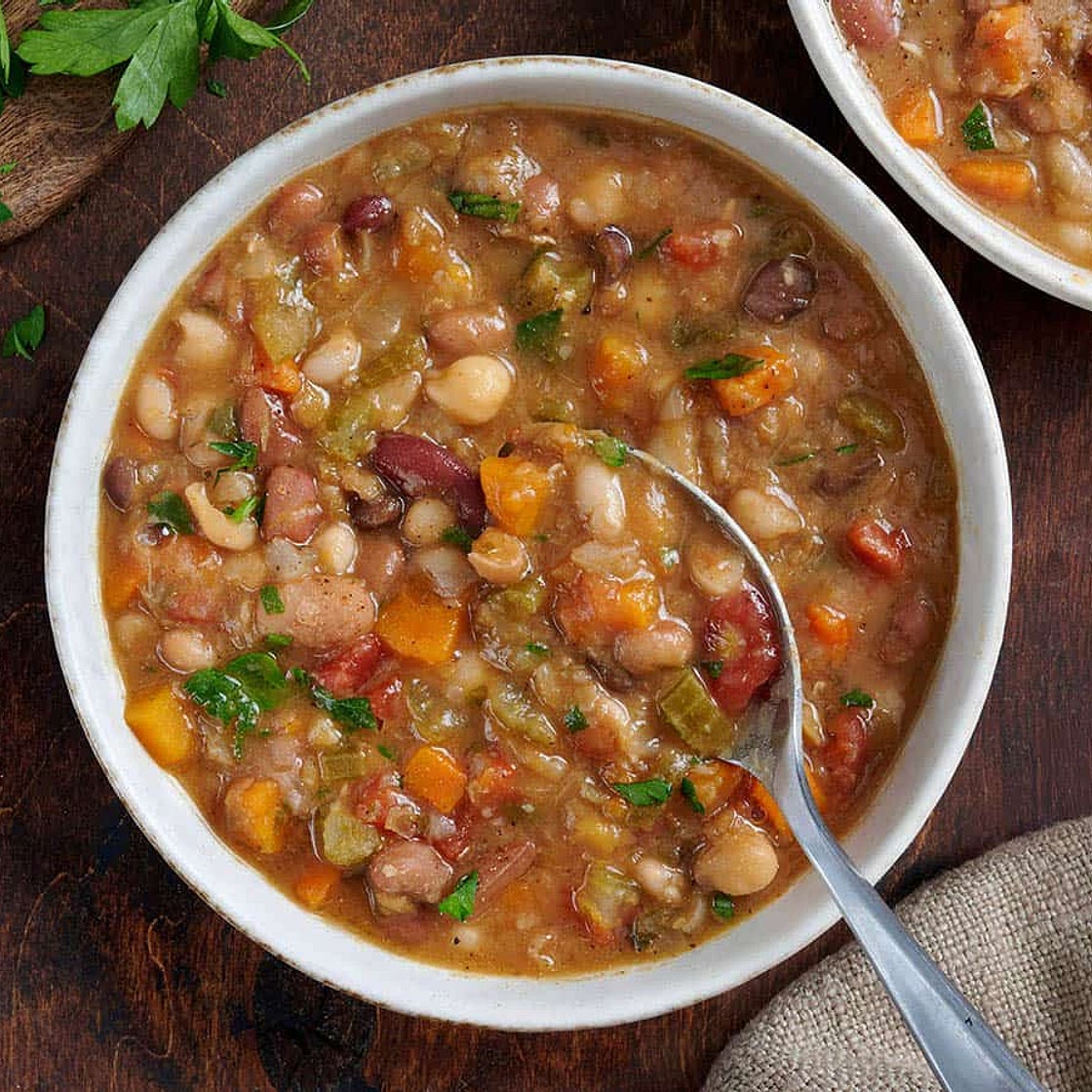Vegetarian 15 Bean Soup