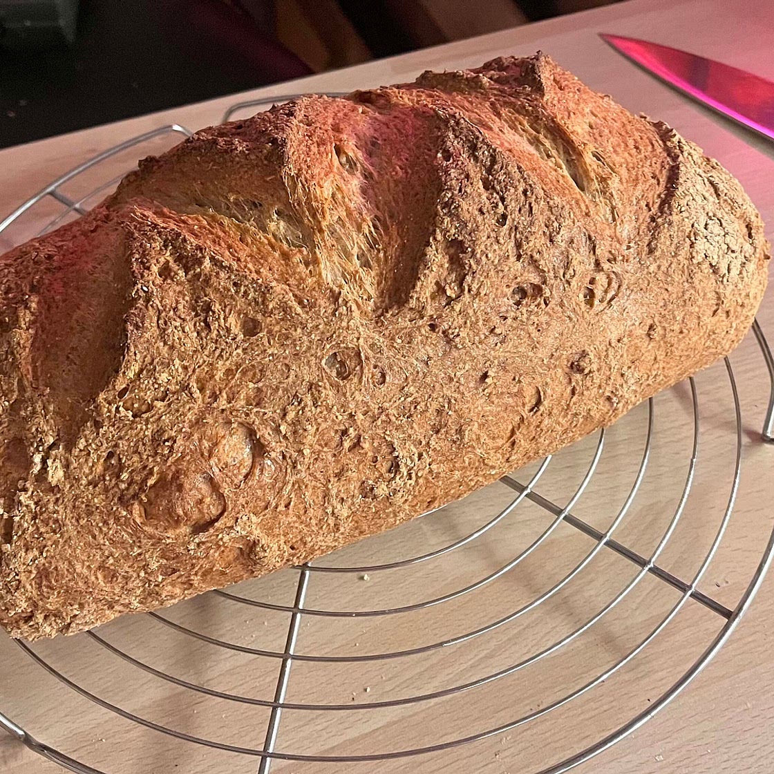 Sauerteig Hybrid Brot