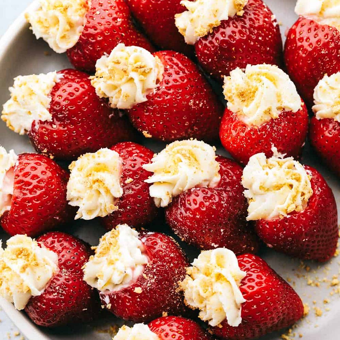 Cheesecake Stuffed Strawberries