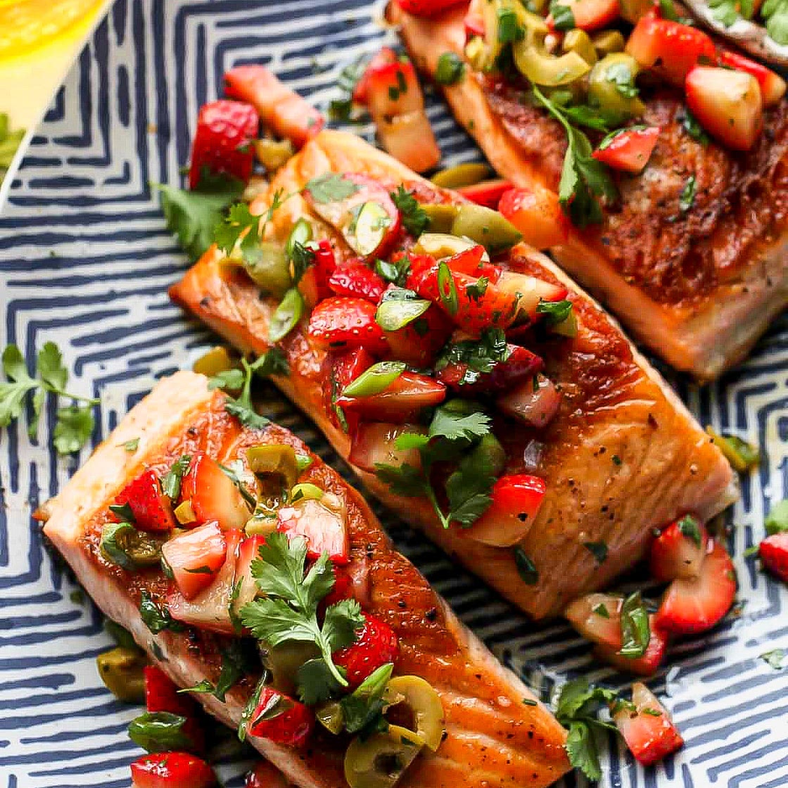 Salmon with Strawberry-Scallion Tapenade