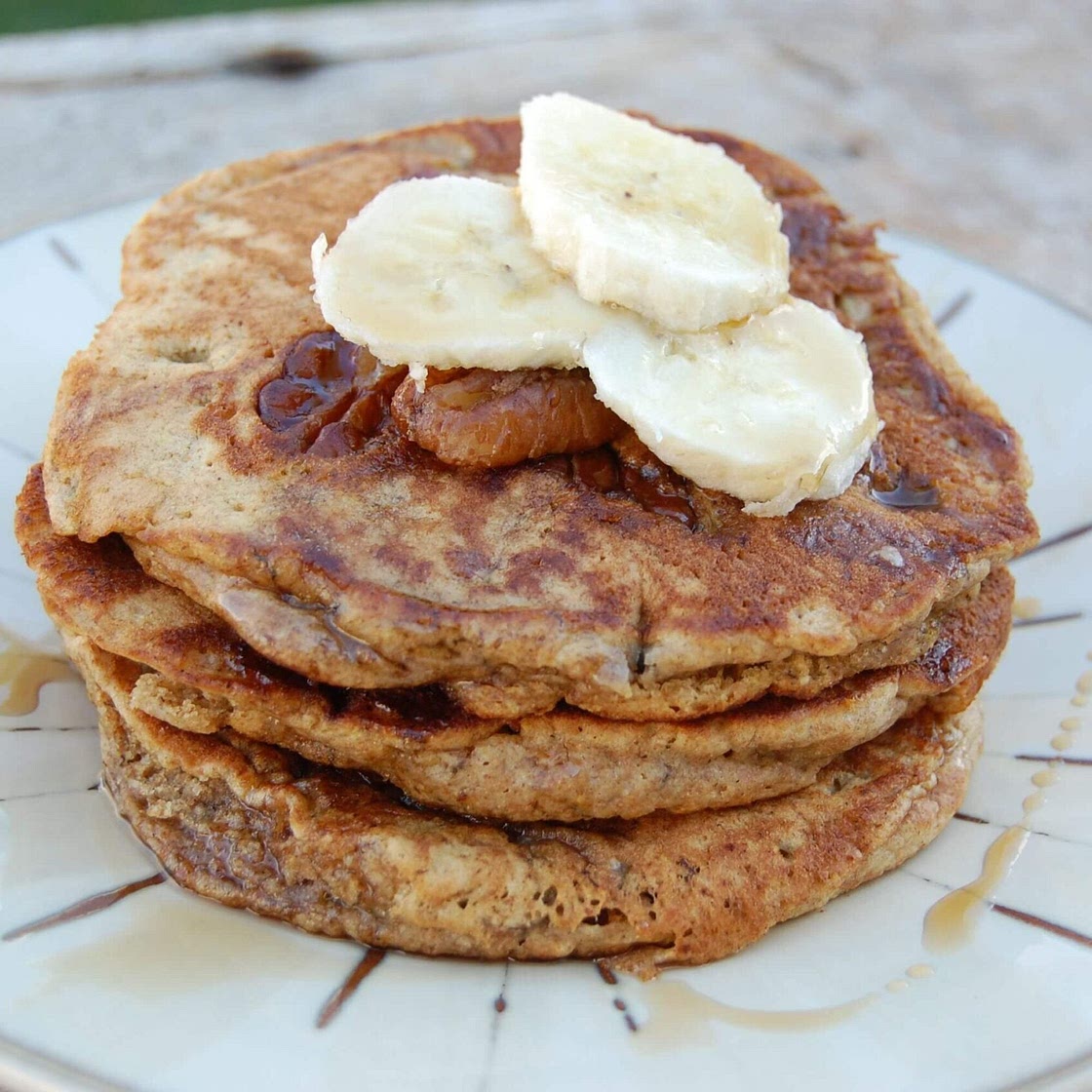 Whole Wheat Banana Pancakes