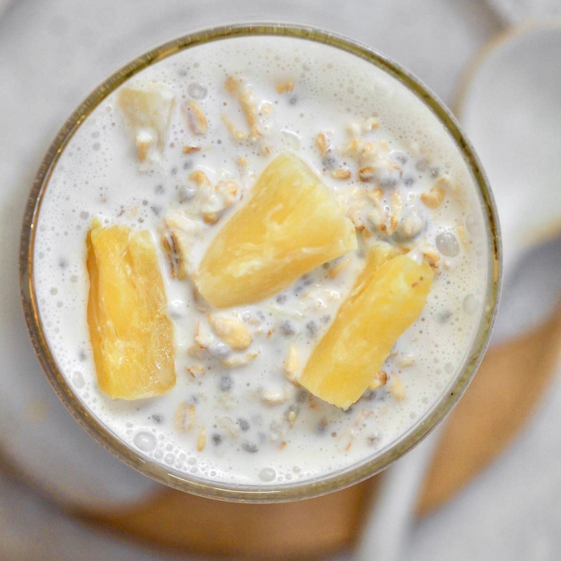 Creamy Coconut Milk Overnight Oats (with pineapple!)