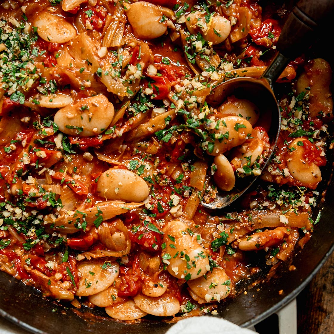 Caramelized Fennel, Tomato & Butter Bean Skillet