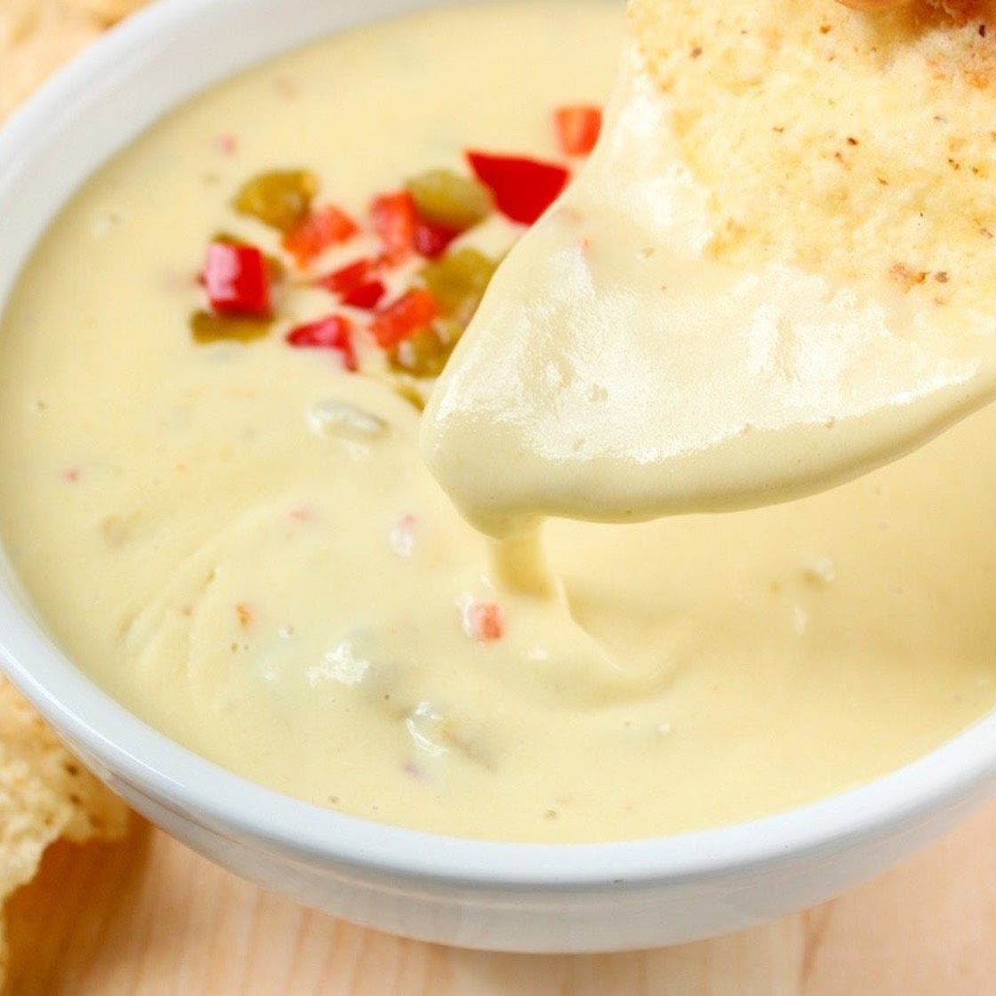 6-Ingredient Vegan White Queso