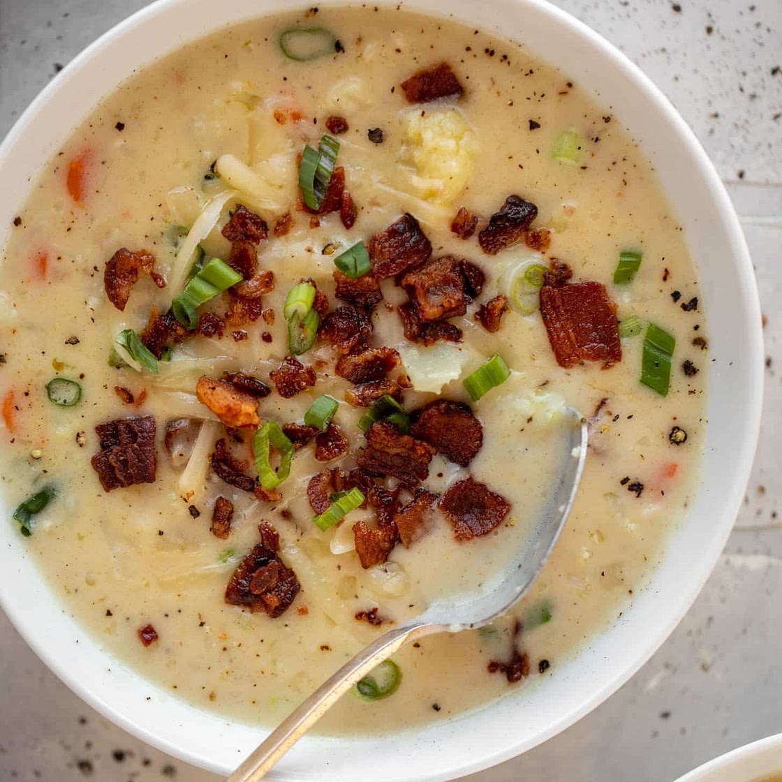 Cheddar Cauliflower Chowder