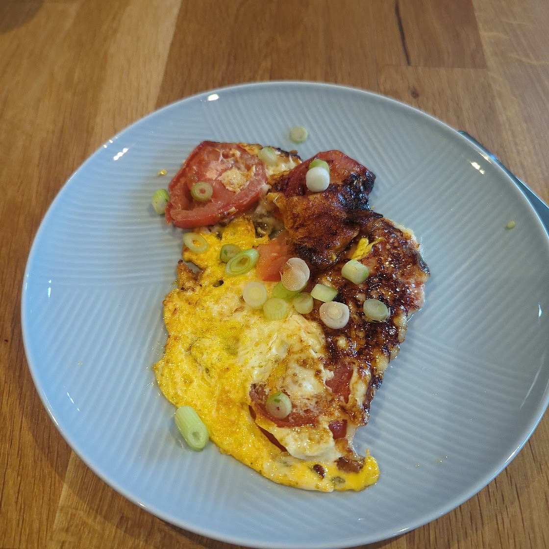 Hot honey cheese omelette