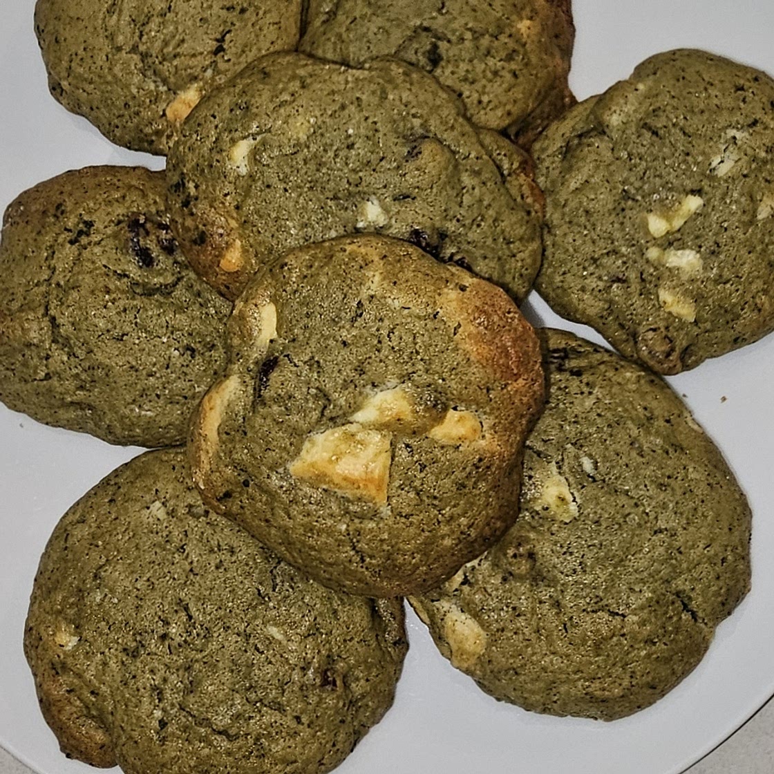 Matcha Macadamia Nut Cookies (Matchadamia Nut Cookies)