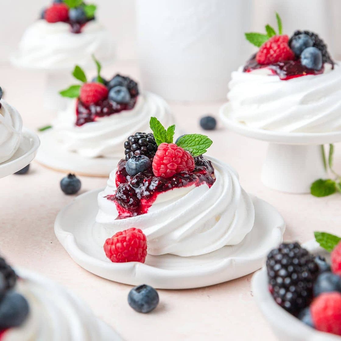 Mini Pavlovas