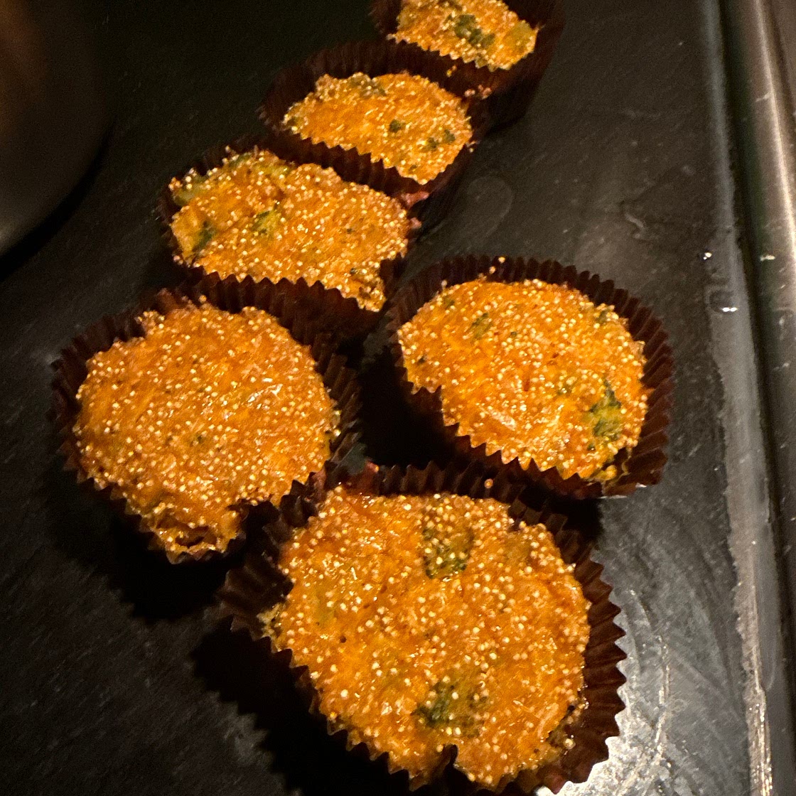 Broccoli Cheddar Baby Quinoa Bites