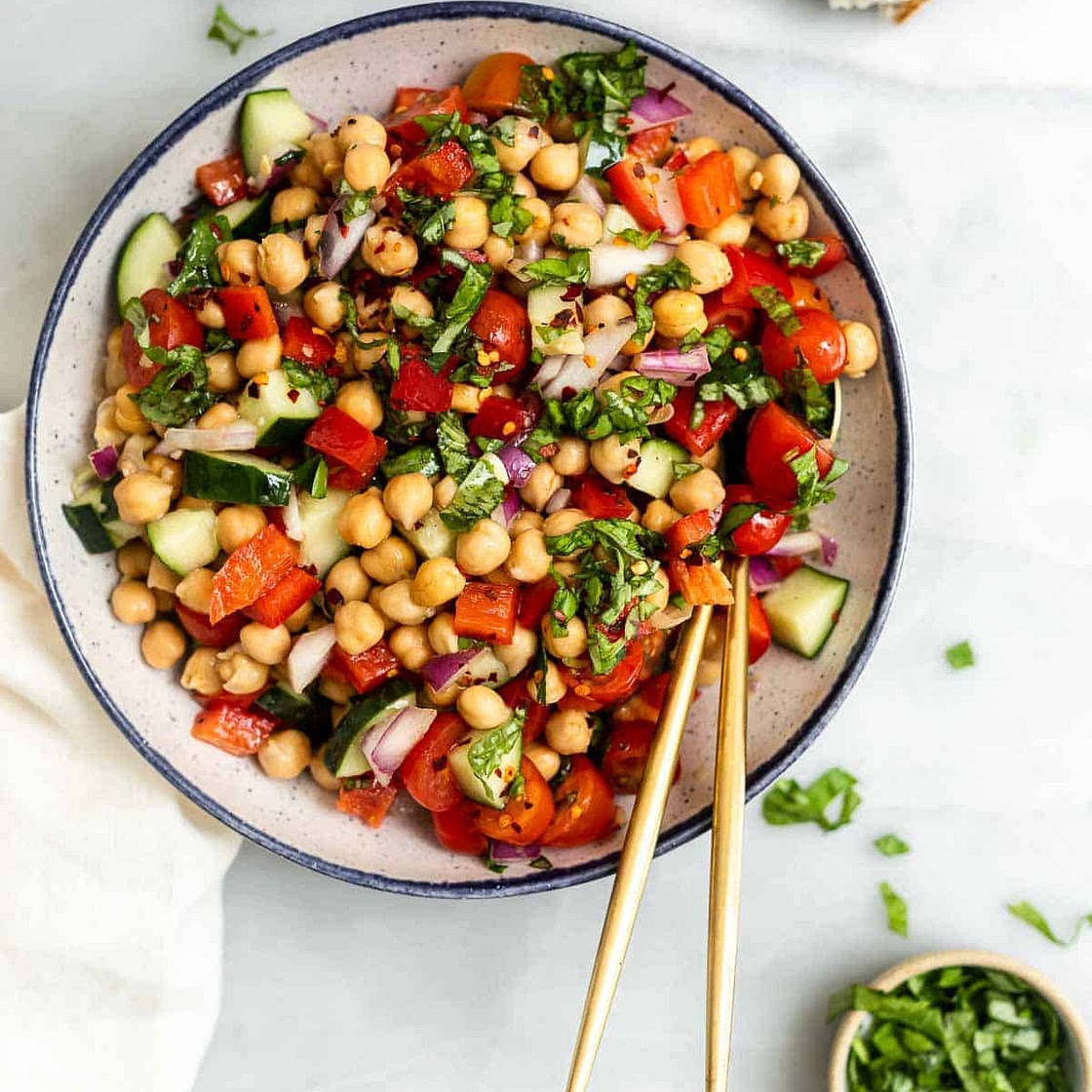 Mediterranean Chickpea Salad