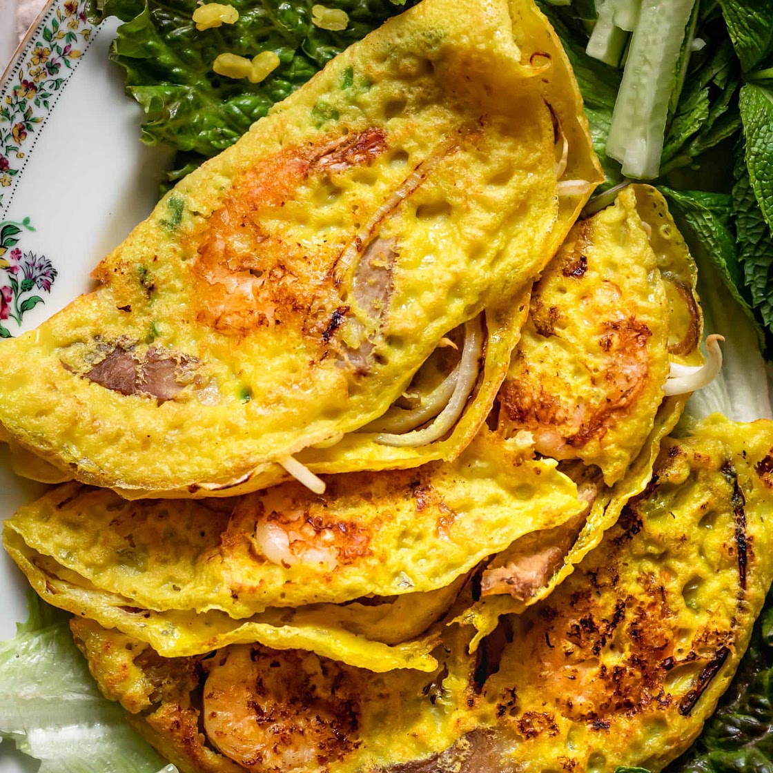 Vietnamese Sizzling Crepes (Banh Xeo)