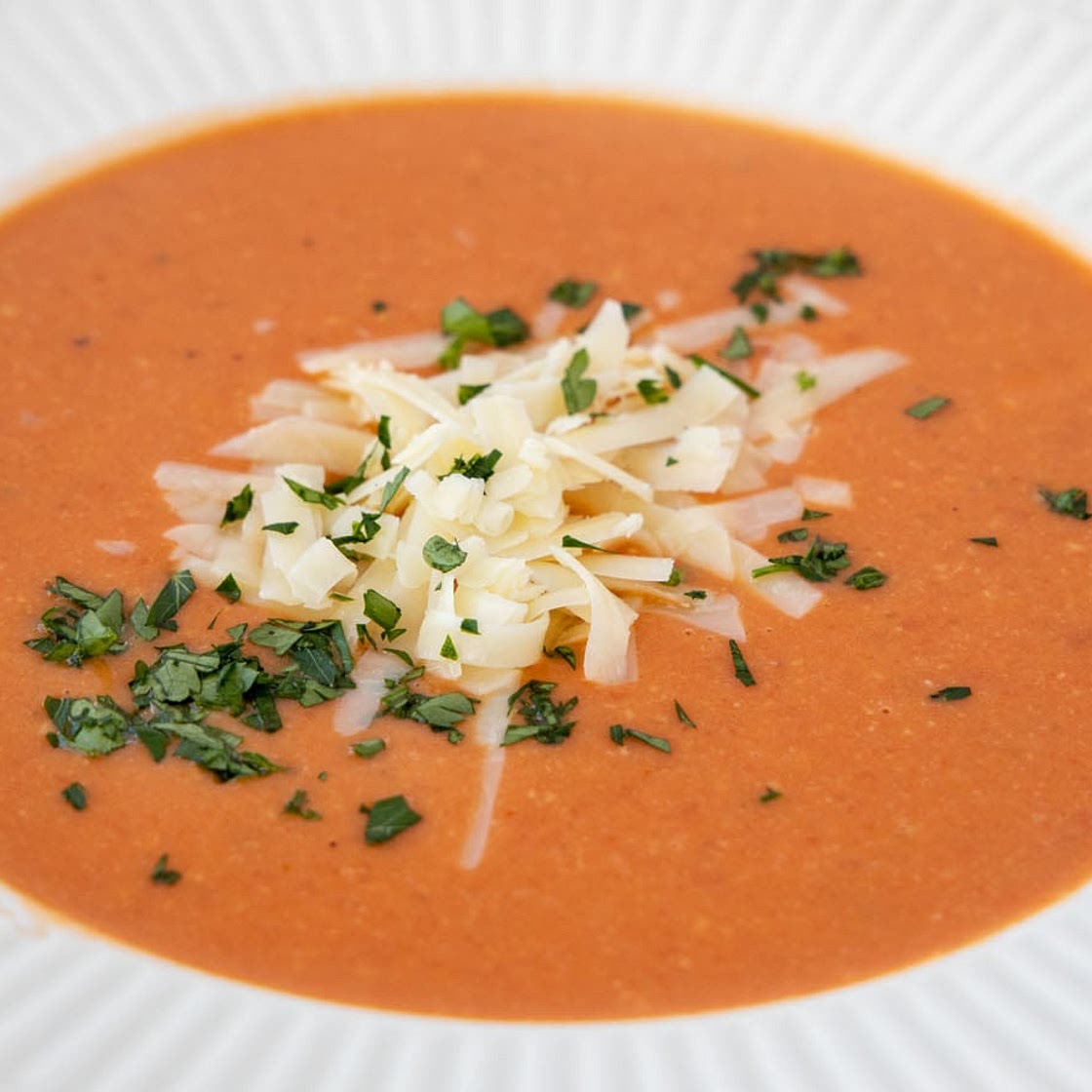 Restaurant Style Tomato Bisque