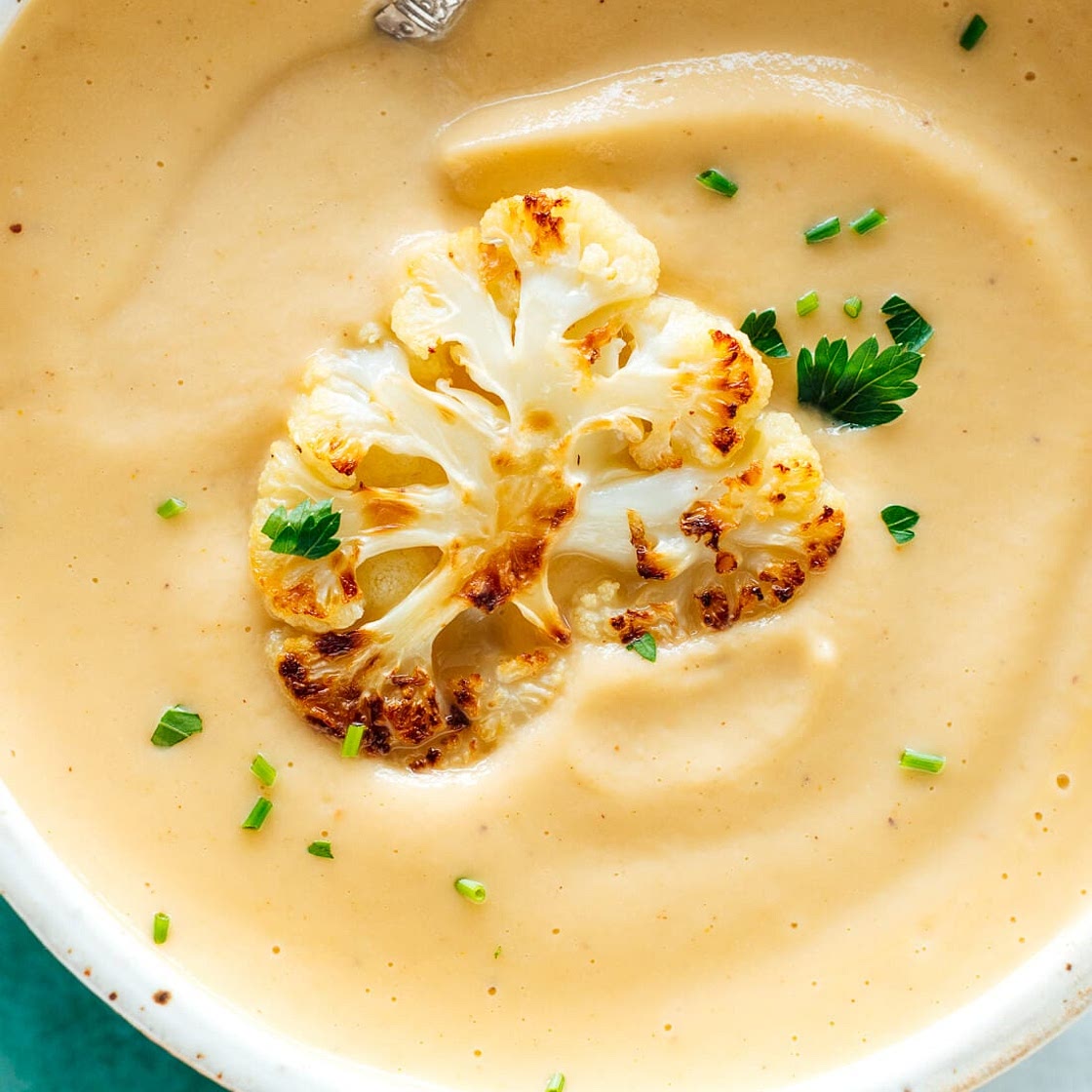 Creamy Roasted Cauliflower Soup