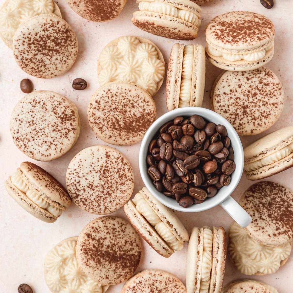 Tiramisu Macarons