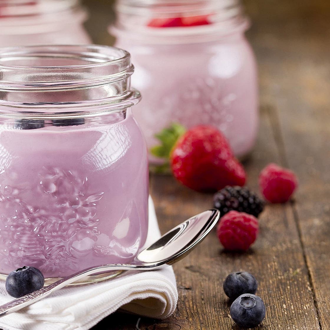 Mousse de yaourt aux fruits rouges en bocal