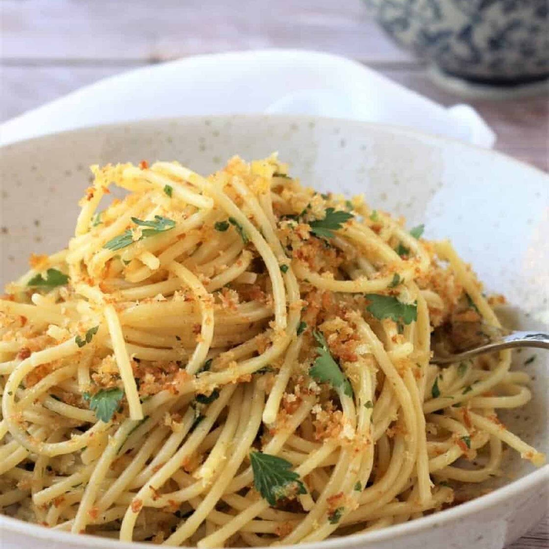 Sicilian Pasta with Anchovies and Breadcrumbs