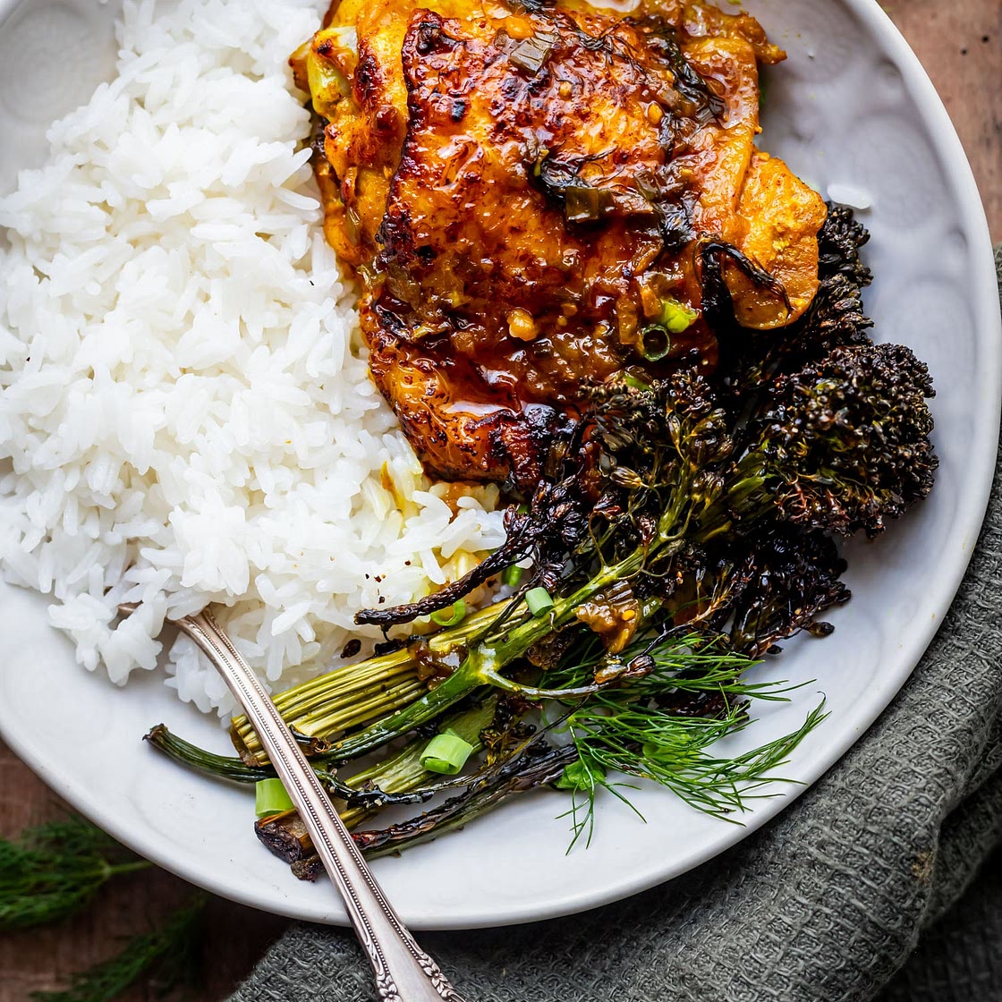 Pan-Seared Vietnamese Turmeric Chicken (Ga Nghe)
