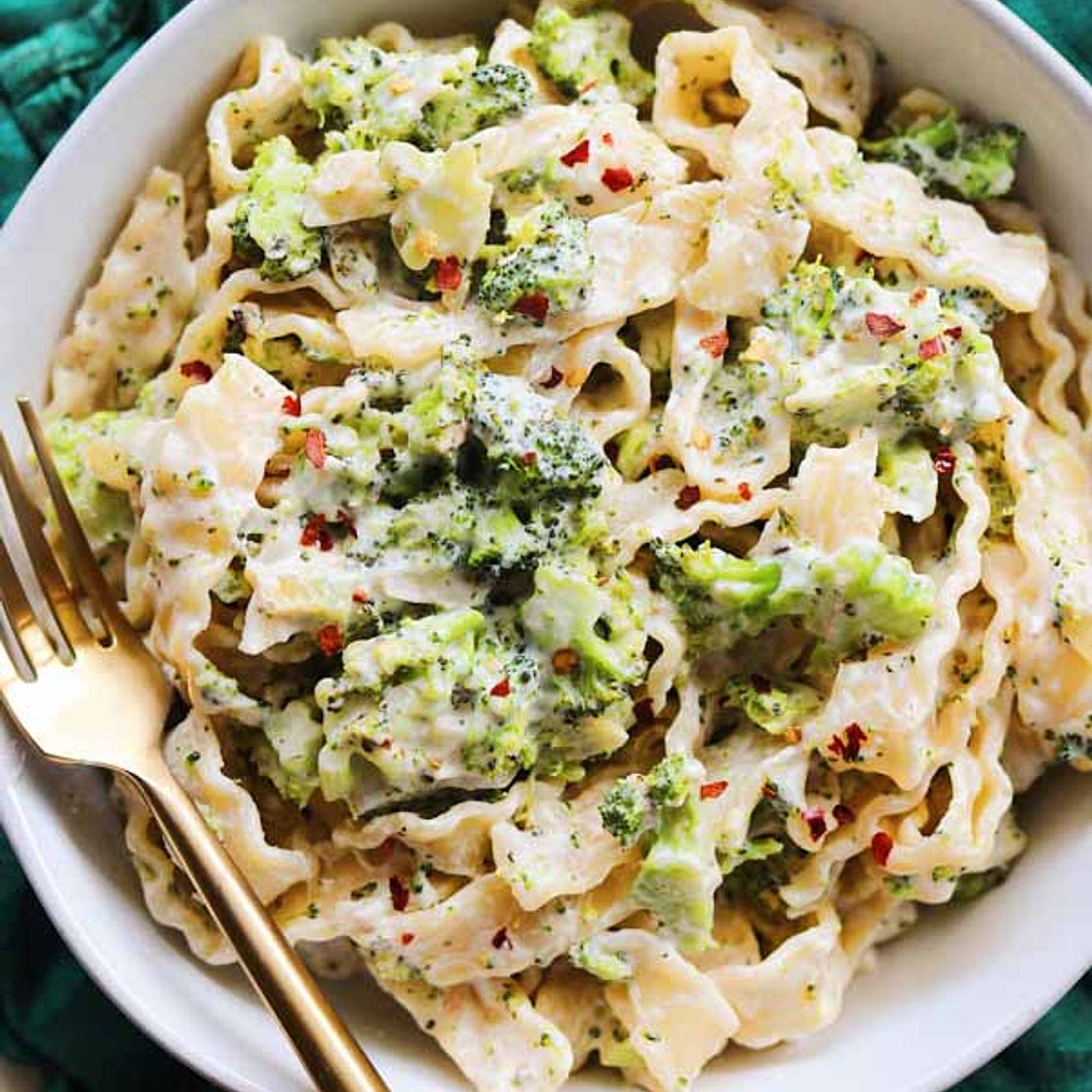Boursin Cheese Pasta with Broccoli