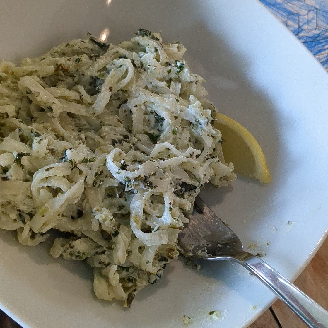 Lemon ricotta pasta & spinach