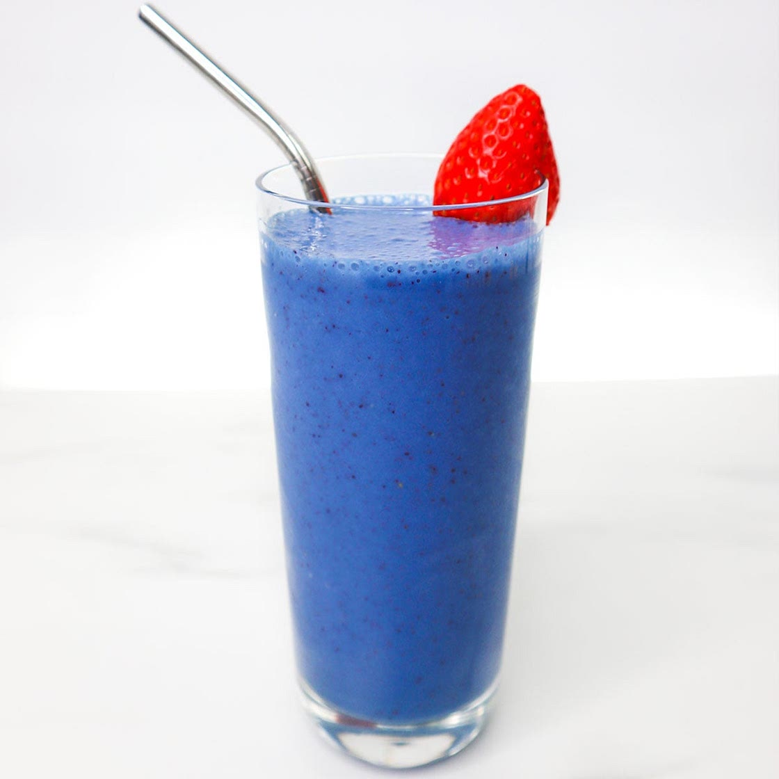 Blue Spirulina Smoothie