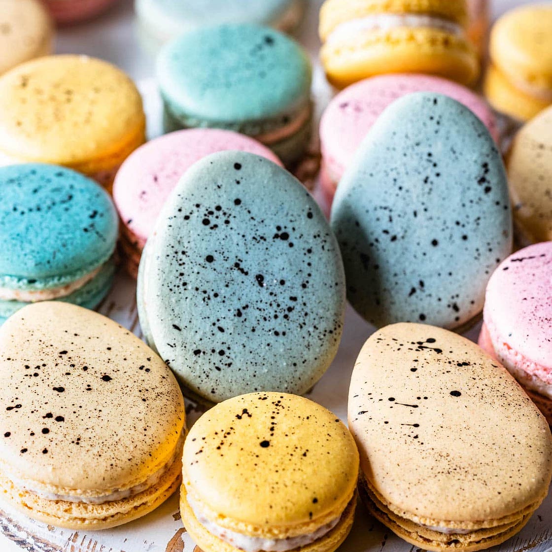 Robin’s Eggs Macarons