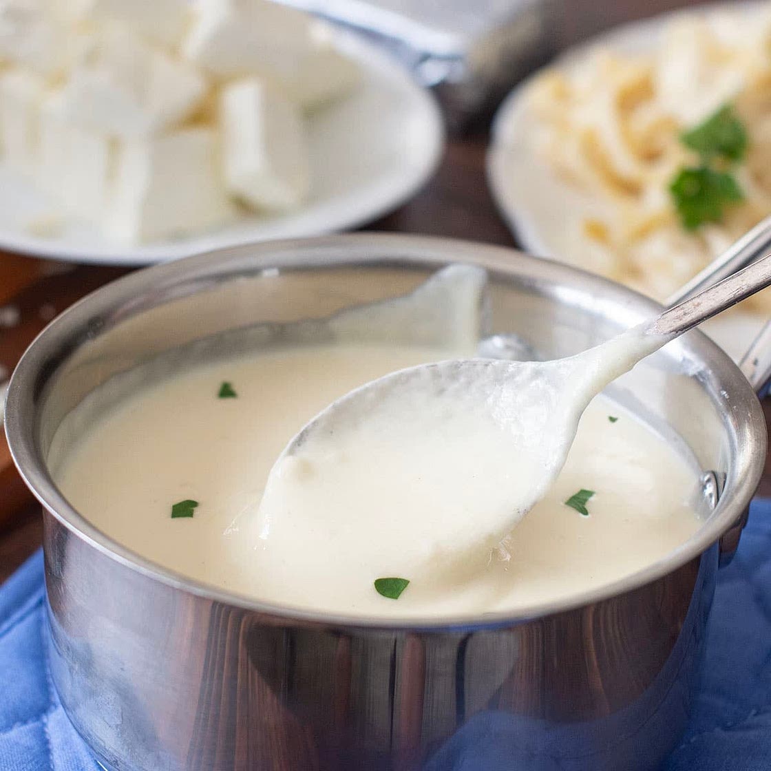 Easiest Alfredo Sauce Recipe