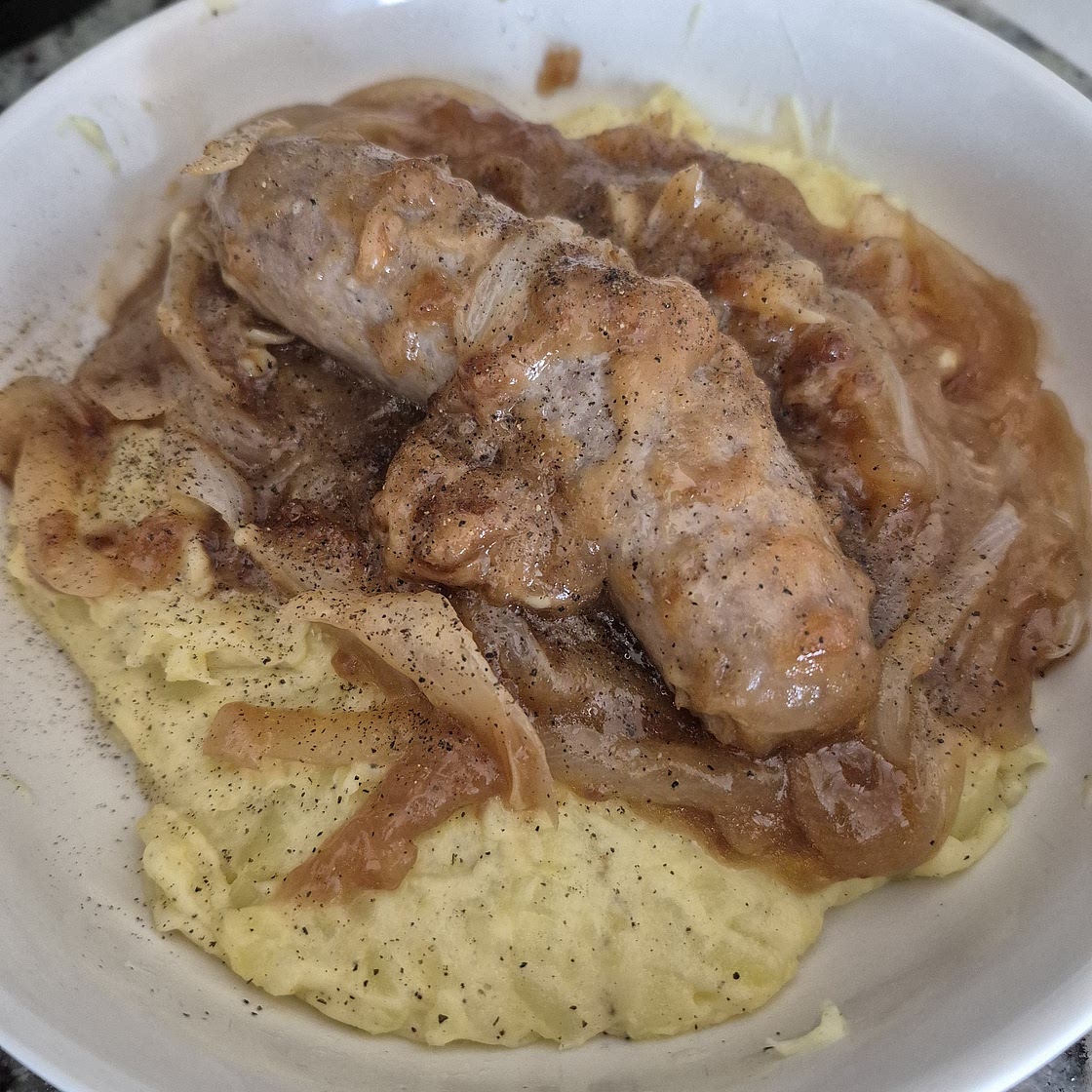 Bangers and Mash With Onion Gravy