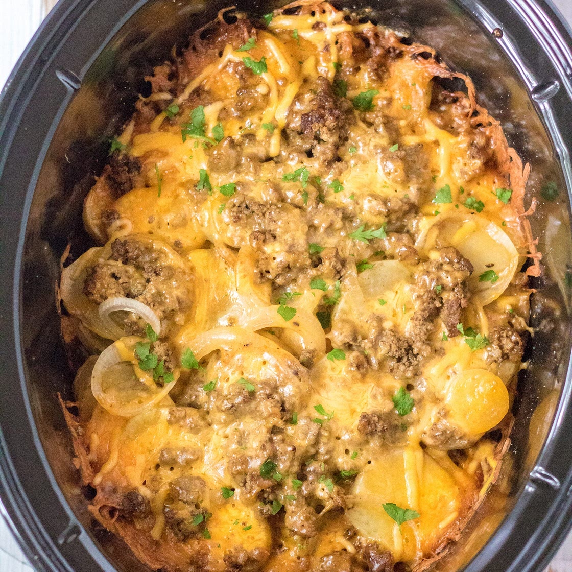 Slow Cooker Beef and Potato Au Gratin