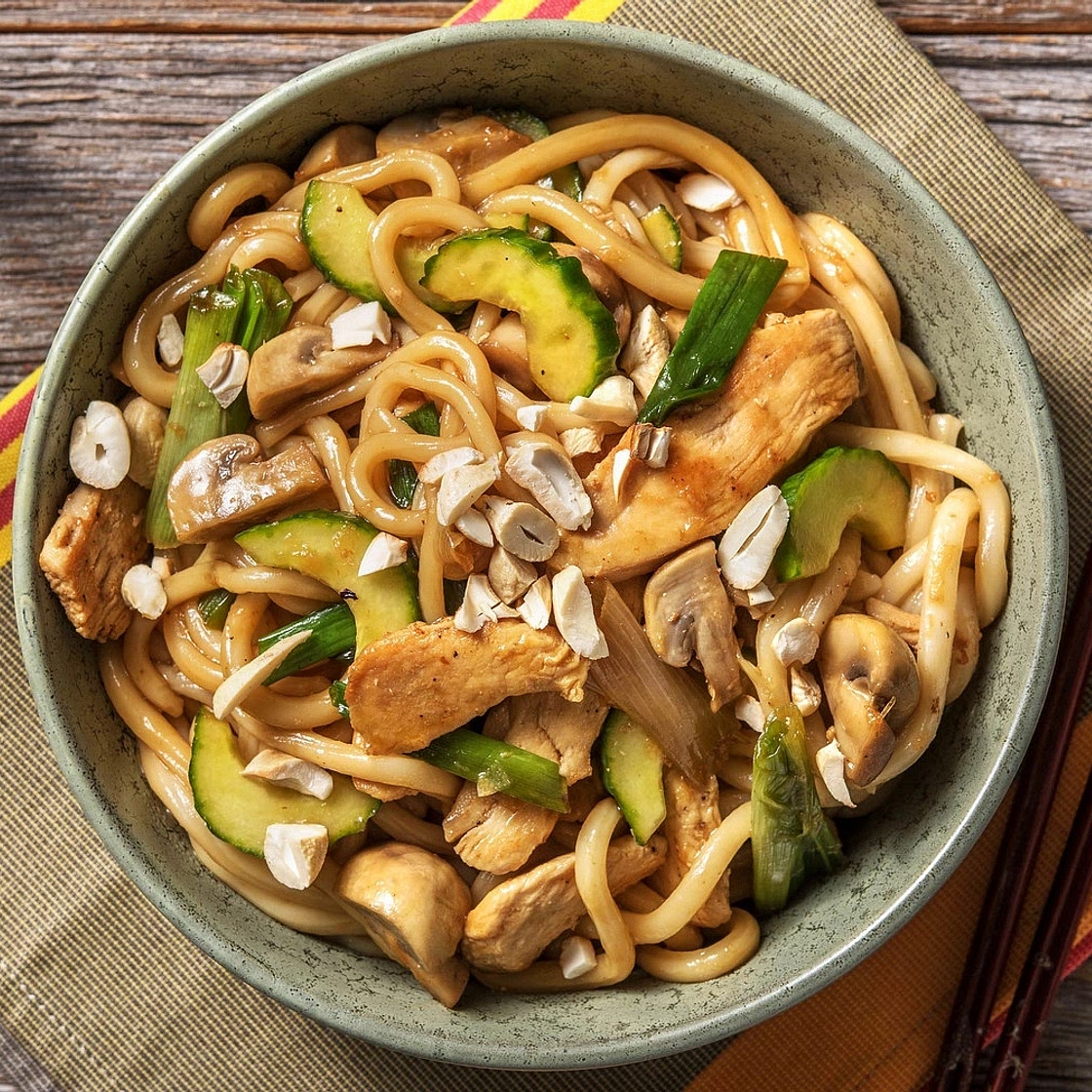 🍜 Les Nouilles Udon au Poulet Sauce Satay.