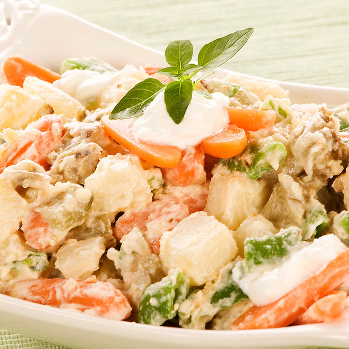 Salada de vegetais com cottage